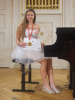 Адриана Узунова